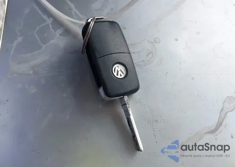 2017 Volkswagen Passat 1.8T R-Line z USA, uszkodzony, nr VIN 1VWDT7A31HC023322